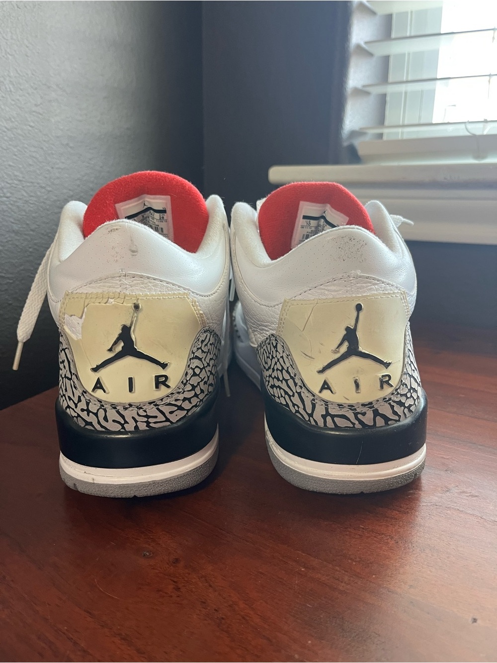 Air Jordan Retro Mens Shoes Size US 10 White Cement Nike Jumpman